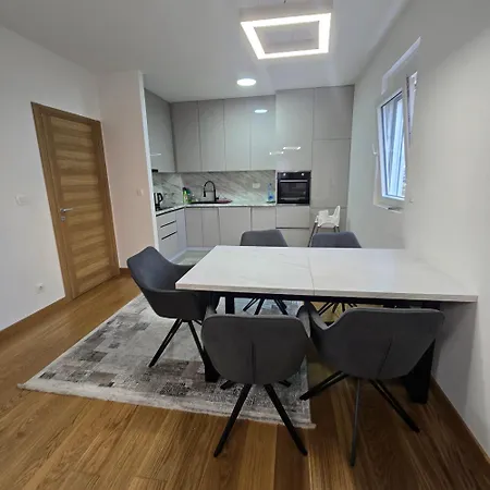 Apartment Violet- Kvart Luxury 2 Bedroom
